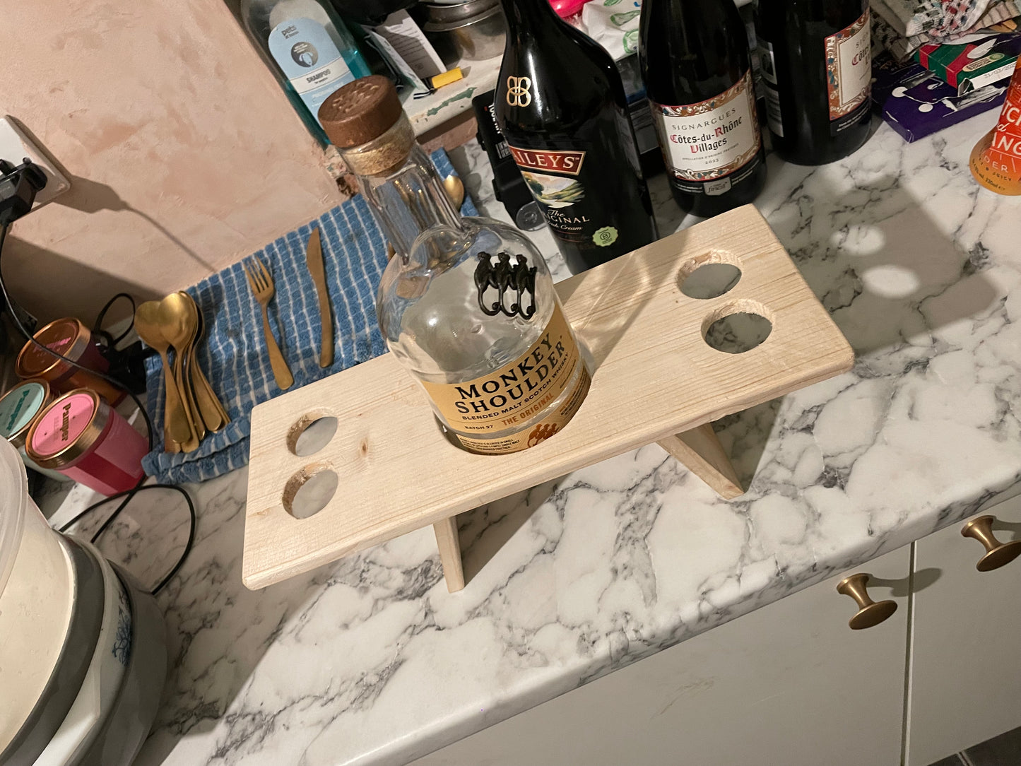 Whisky bottle & shot glass holder